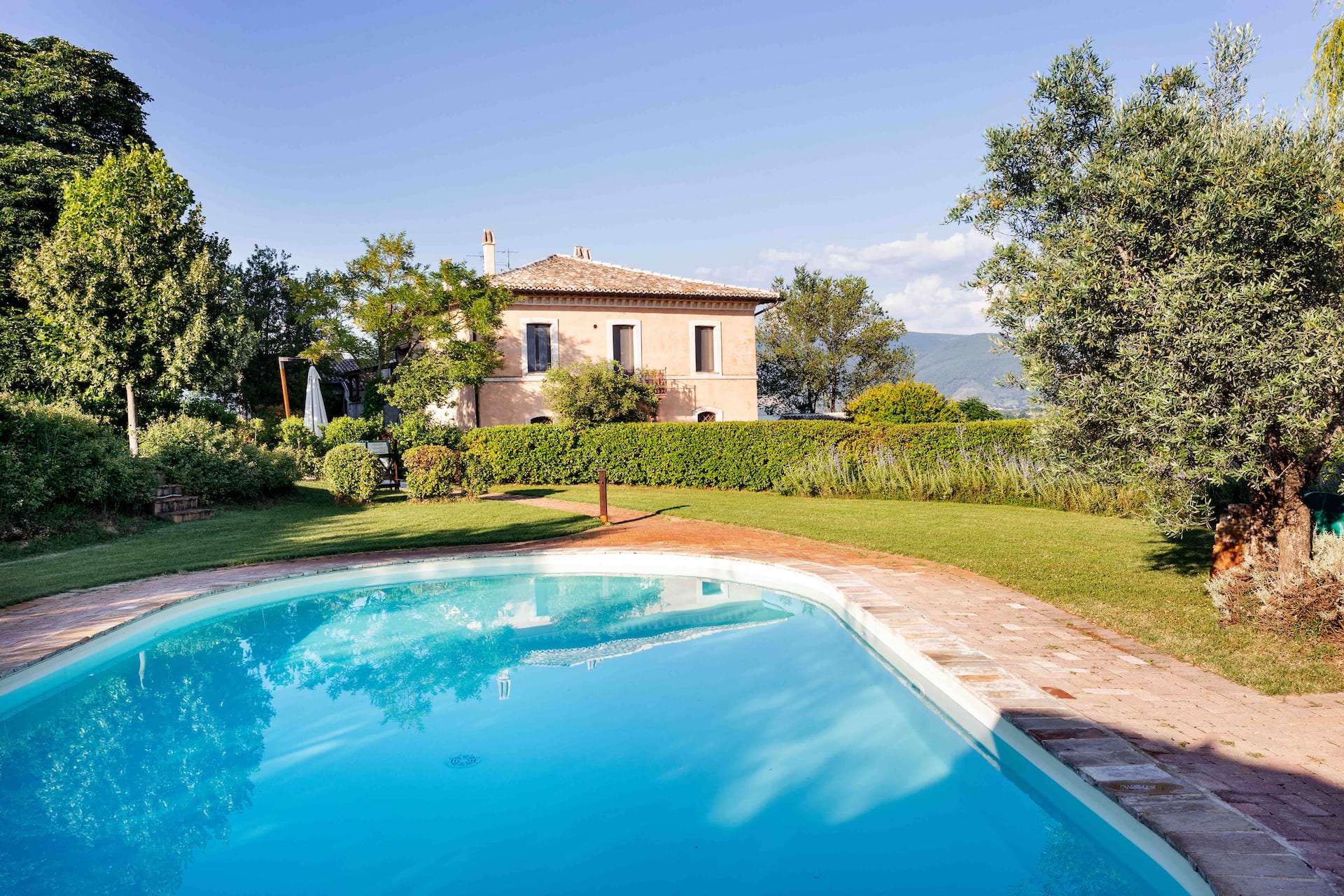Villa & Cottage with Yoga Studio and Private Pool.