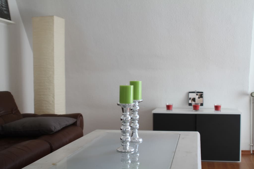 Wohnzimmer Tisch