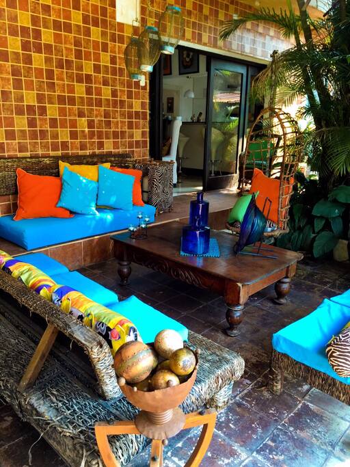 Exteriores tropicales.
