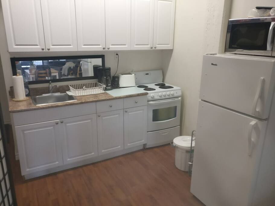Fully equipped kitchen