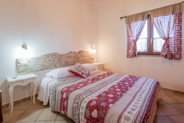 CHALET FOR 5 PEOPLE WITH POOL USE
