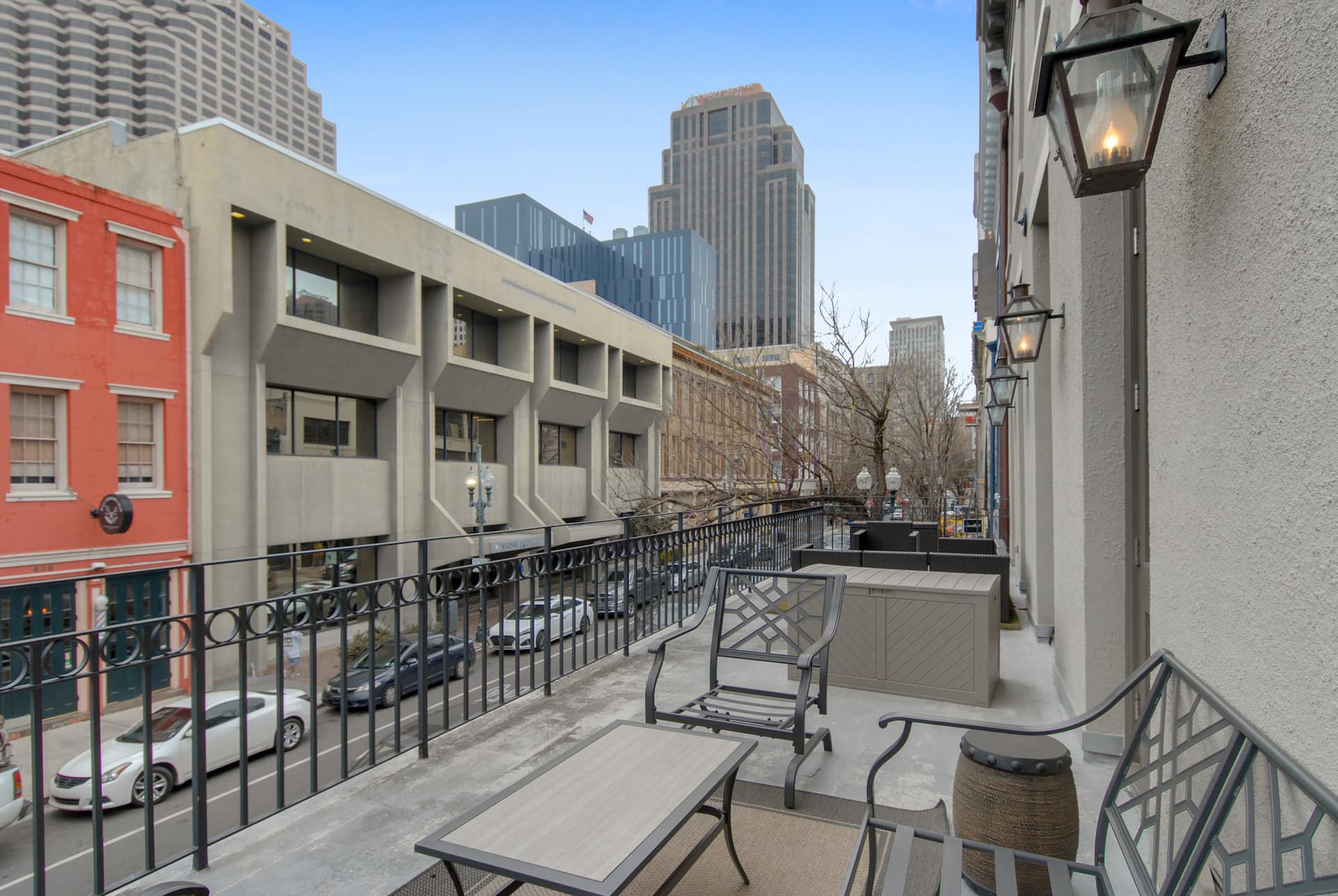 Downtown NOLA Balcony Loft- Near the Quarter! 201 — Foto 4