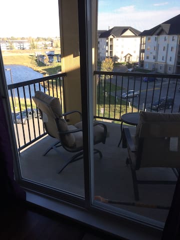 Airbnb Airdrie Vacation Rentals Places To Stay Alberta Canada