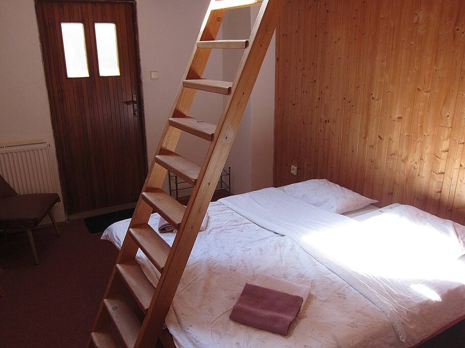 Postele se dají rozdělit / Beds can be separated