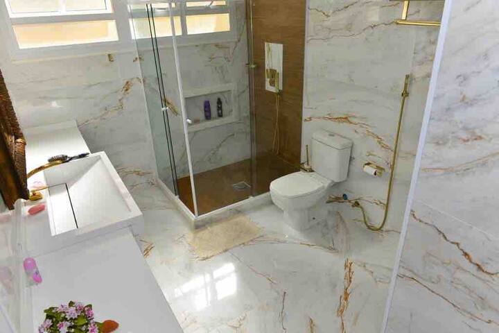 Wonderful ap 300m2 between Arpoador and Copacabana gallery image 4