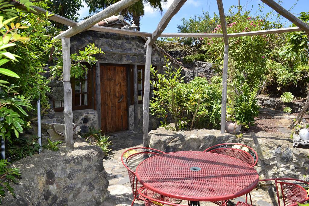 One of Finca El lances three stonehouses.
