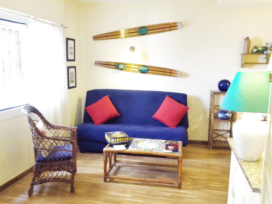 living/dining room, sofa bed for 2 persons, TV, Wifi-internet for free