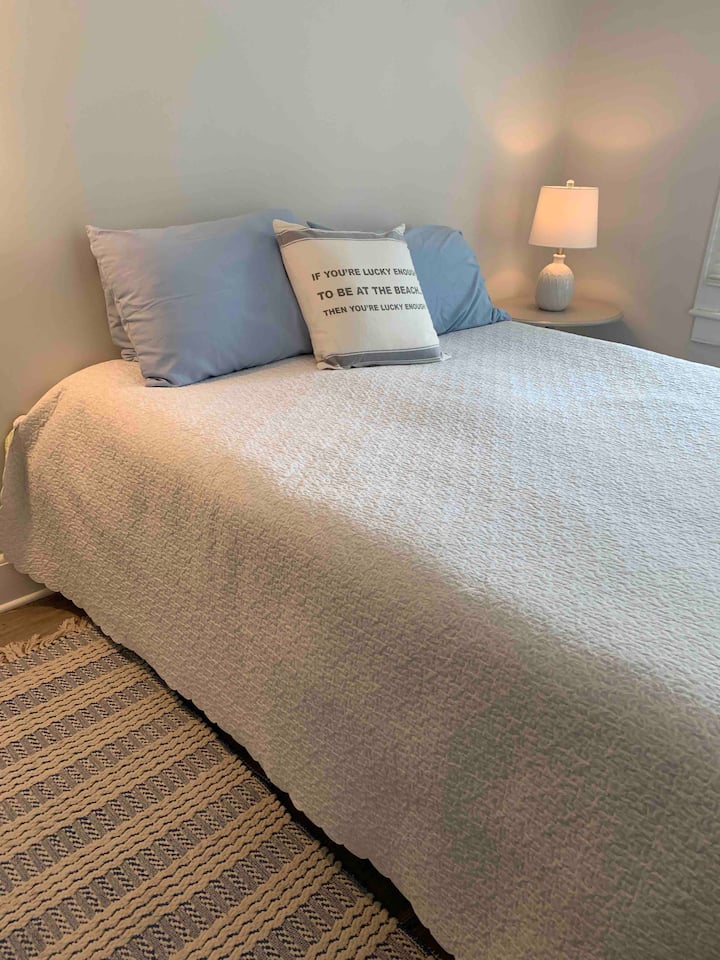 ¡Dulces sueños! Cama tamaño queen para tu mayor comodidad .