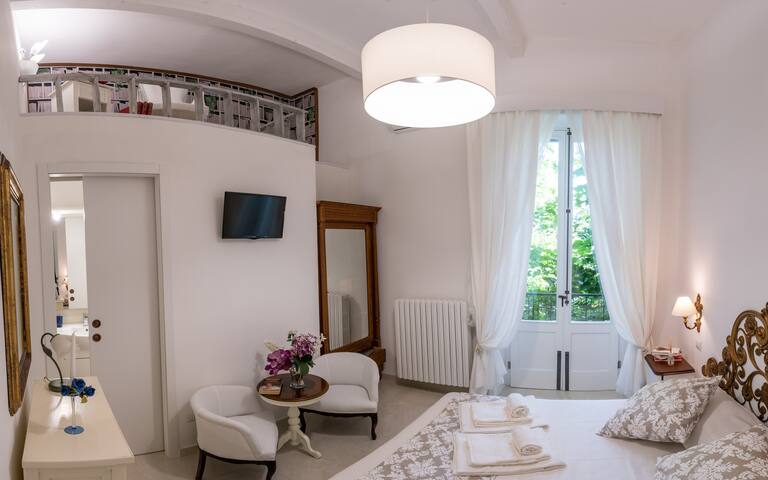 “Toma Street” Guest House gallery image 4