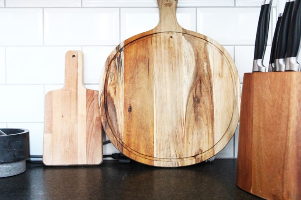 If you are a passionate cook, you are more than welcome to use this functional kitchen top