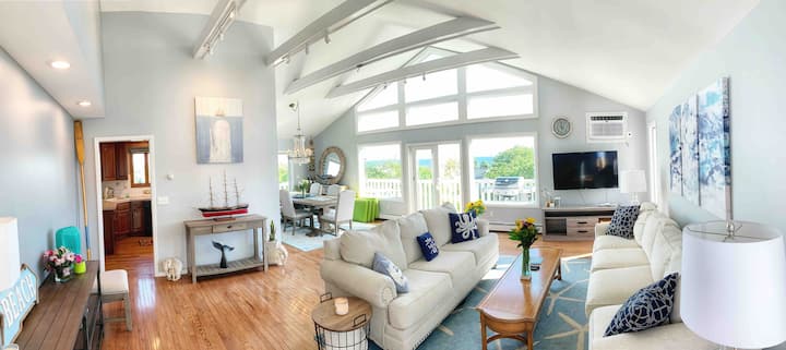Panoramic Ocean Views, 1 Block To Ocean - Montauk, NY