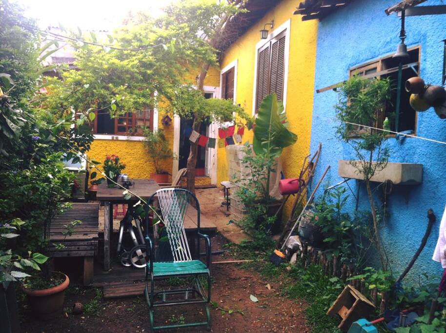 Quintal compartilhado com otimos vizinhos