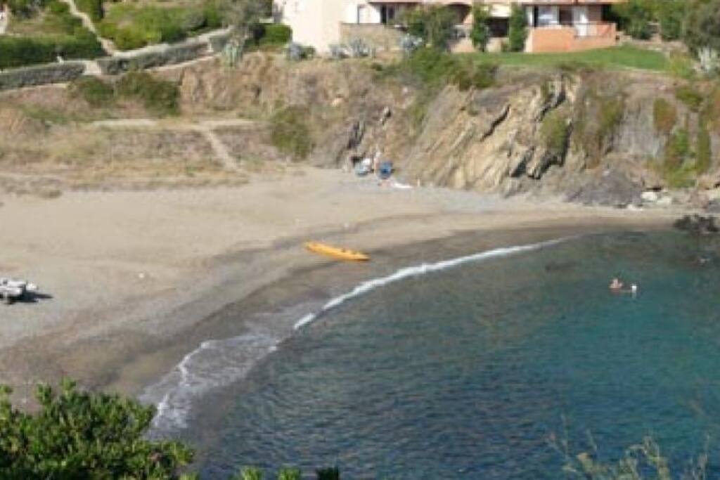 plage à 400 m de l'appartement à côté de LIDL