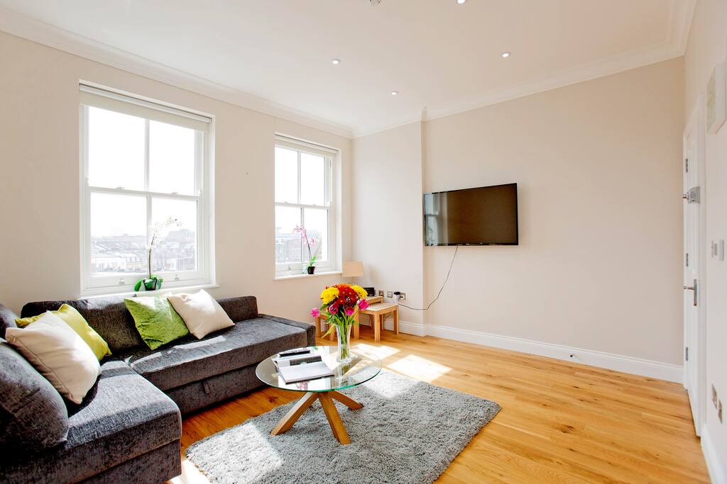 large ceilings , spacious rooms