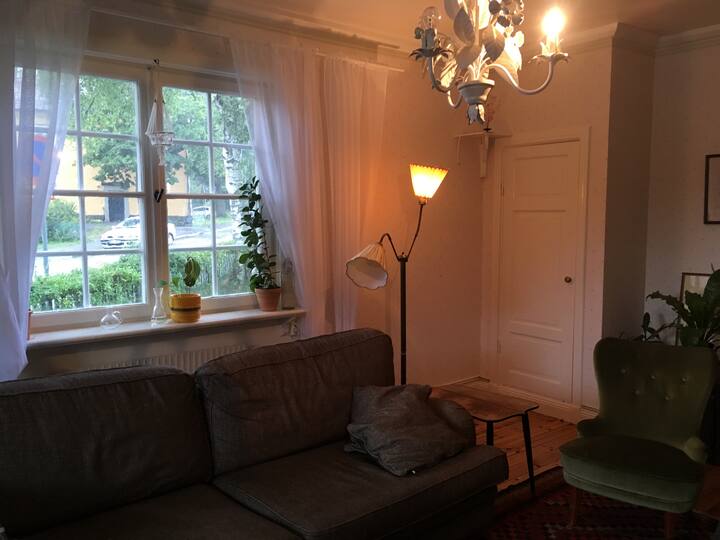 Charming House With Big Garden - Close To Town - 斯德哥爾摩