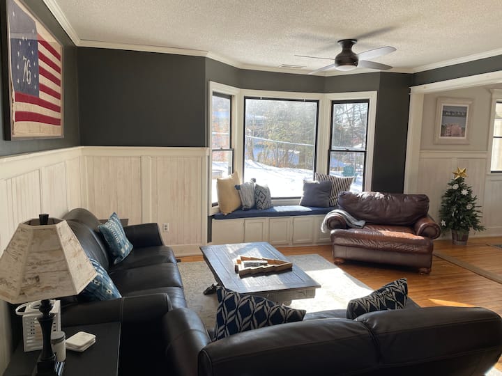 Hillcrest Farm Perfect Location 1 Block From Mn St - Lake Placid, NY