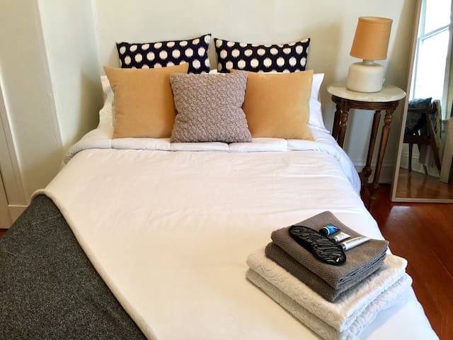 Bedroom in heritage building downtown Vancouver