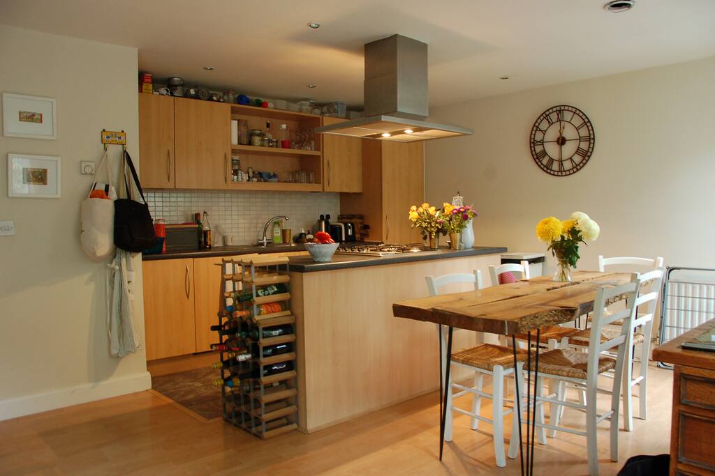 Fully equipped open plan kitchen
