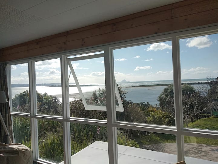 Jewel Of Ohiwa - Stunning Views Of Ohiwa Harbour - Opotiki