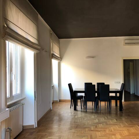 Una finestra su Castel Sant’Angelo gallery image 3