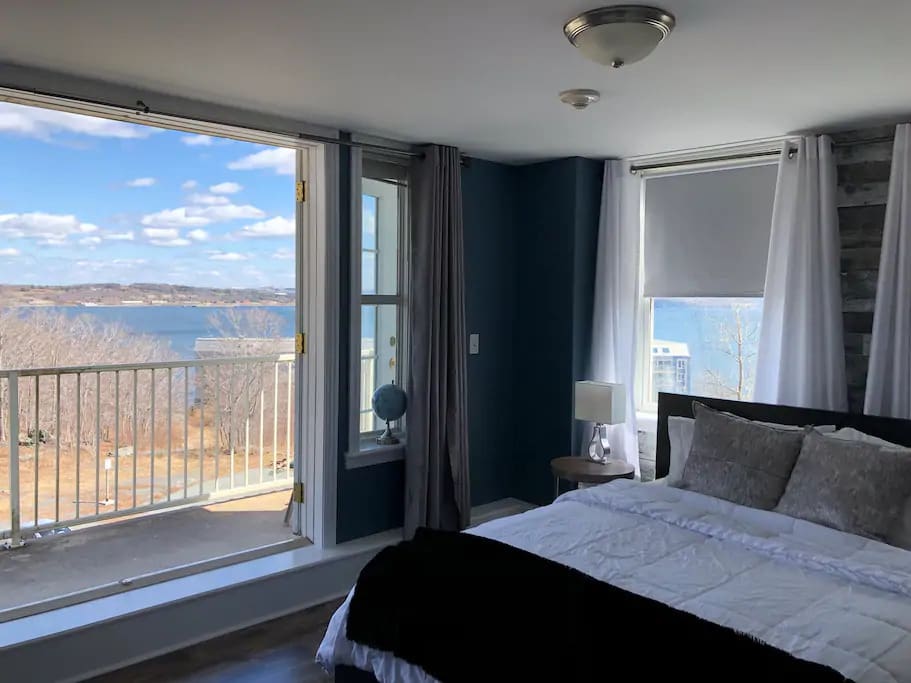 Ocean View! Modern/Rustic Studio Suite Apartments for Rent in Halifax