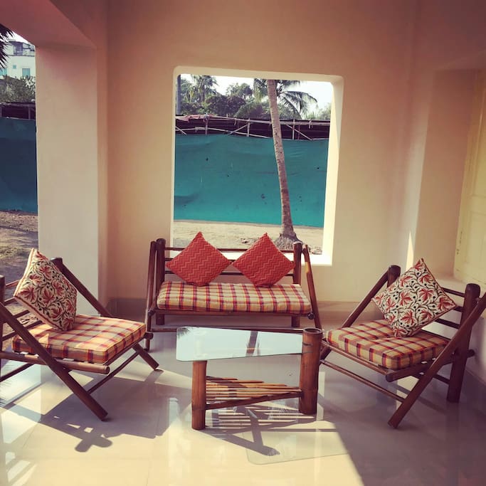 Sitting area in the verandah / patio