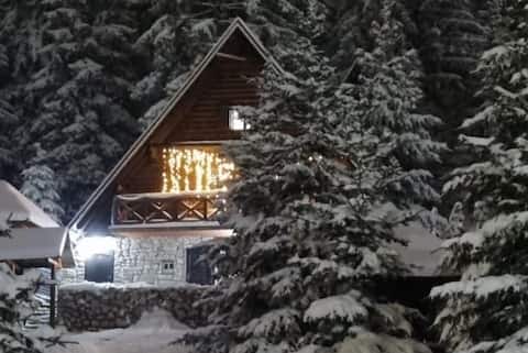 A&S vikendica Vlašić