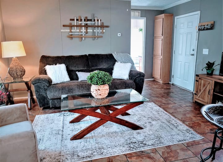 Serenity Cottage-sleeps 4-new Low Price! - Hinesville, GA