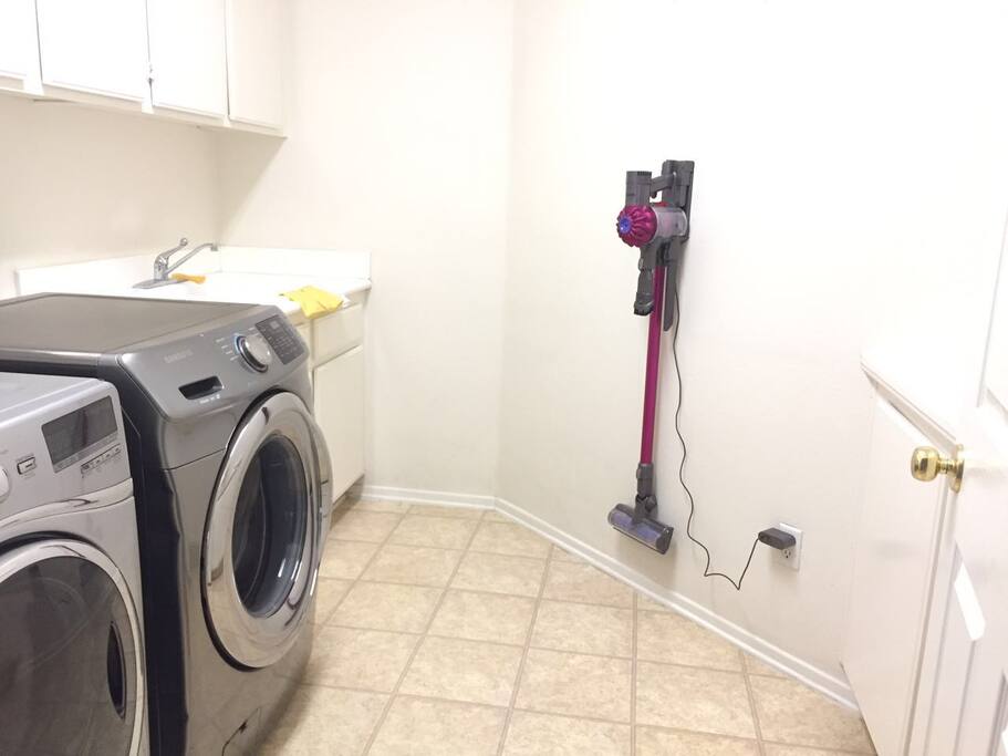 Shared muddy room