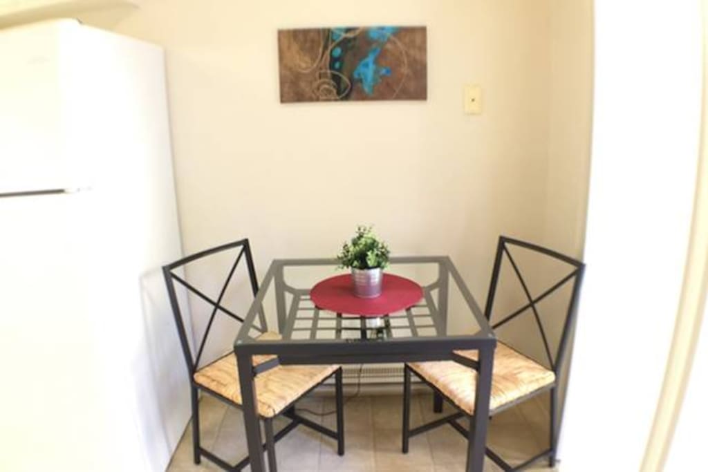 little bistro table in the kitchen area