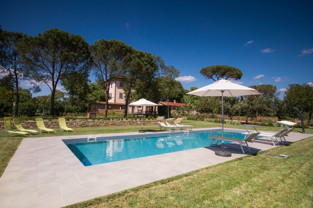 Tuscany villa with pool near Arezzo and Cortona Villas for Rent