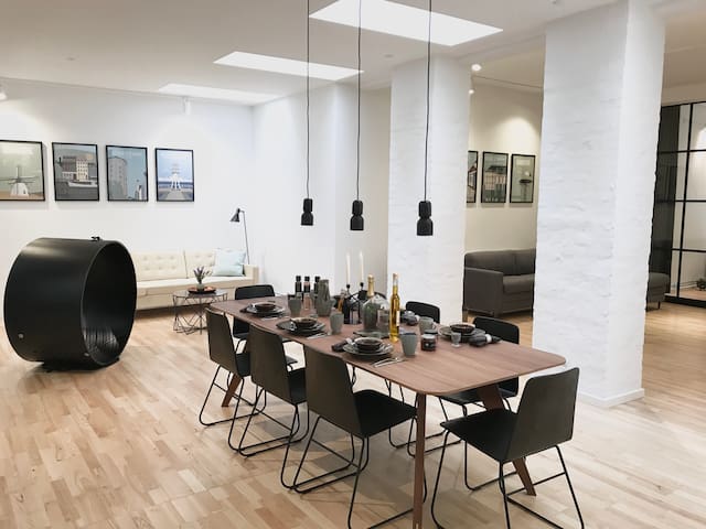 ★186m2 Best Location city LUXURY 5★ Prof Cleaning★