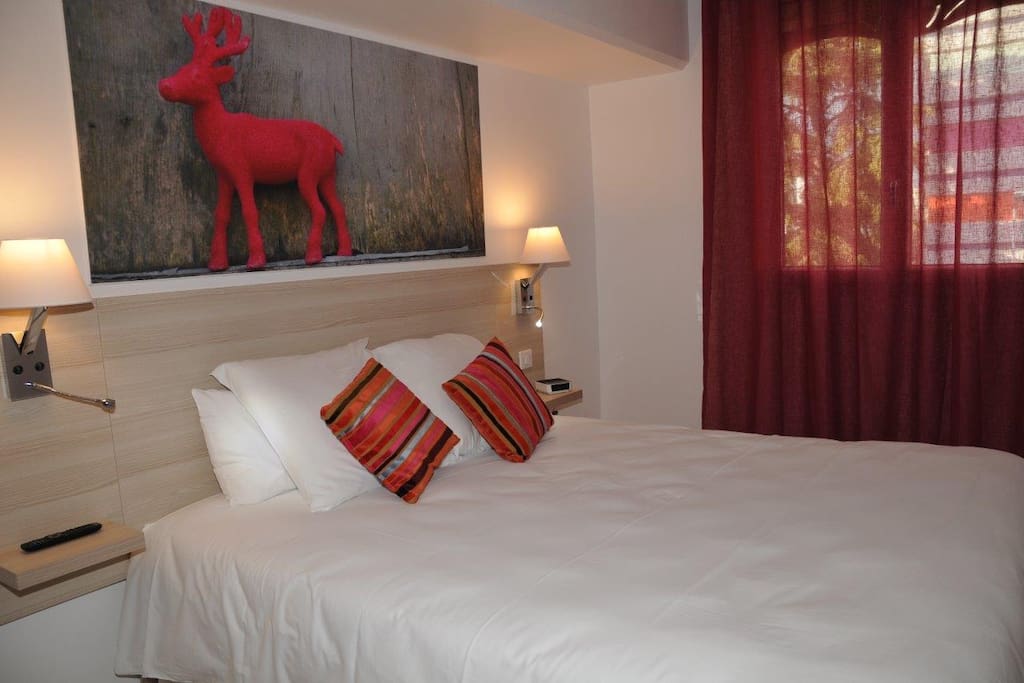 chambre avec fenêtre