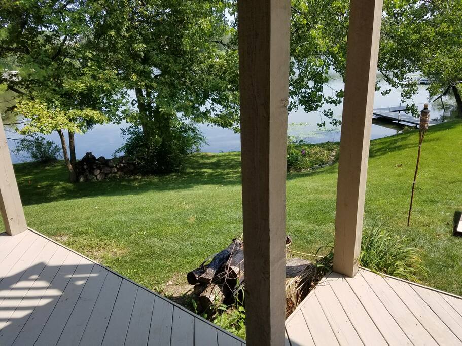 lovely walkout to beautiful lake.