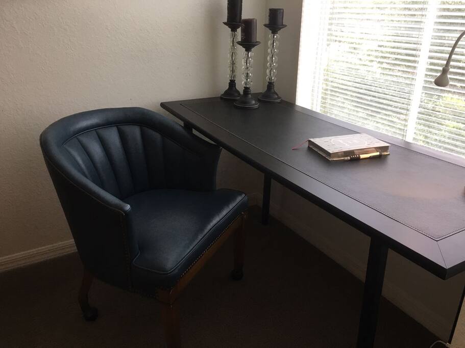 Work station