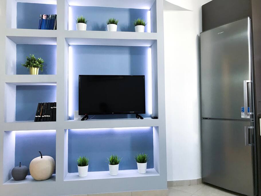 Living Room/Kitchen