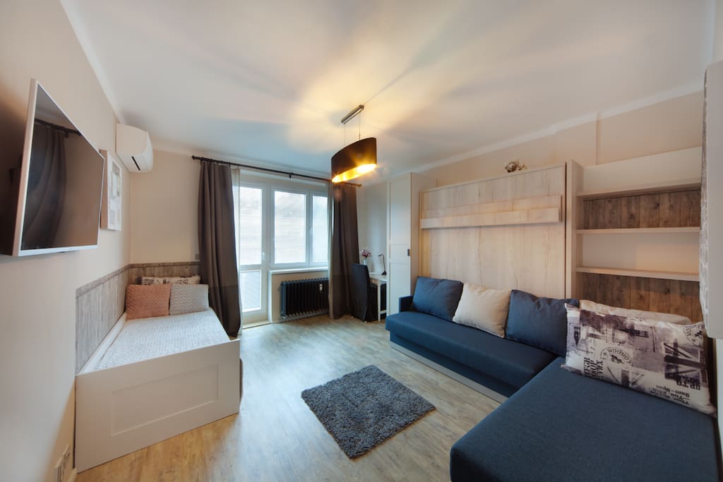 Bedroom optional sofa or kingsize bed