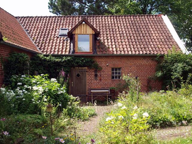 Airbnb Verden Vacation Rentals Places To Stay Lower Saxony Germany