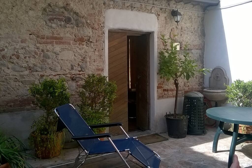 giardino privato attrezzato