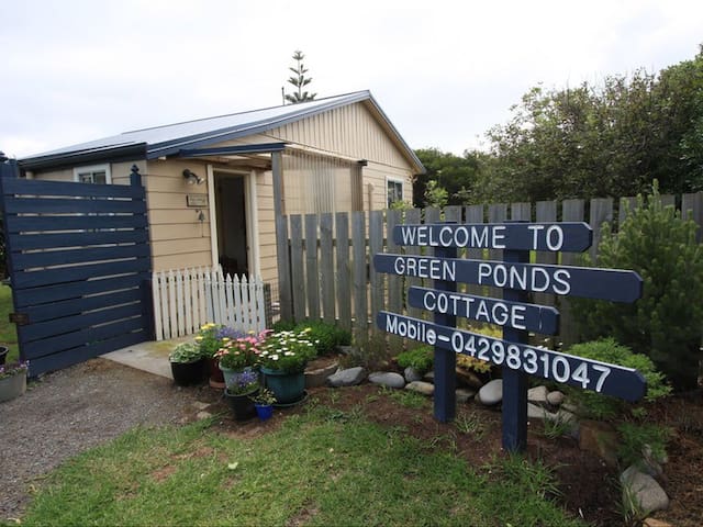 King Island Green Ponds Cottage B&B