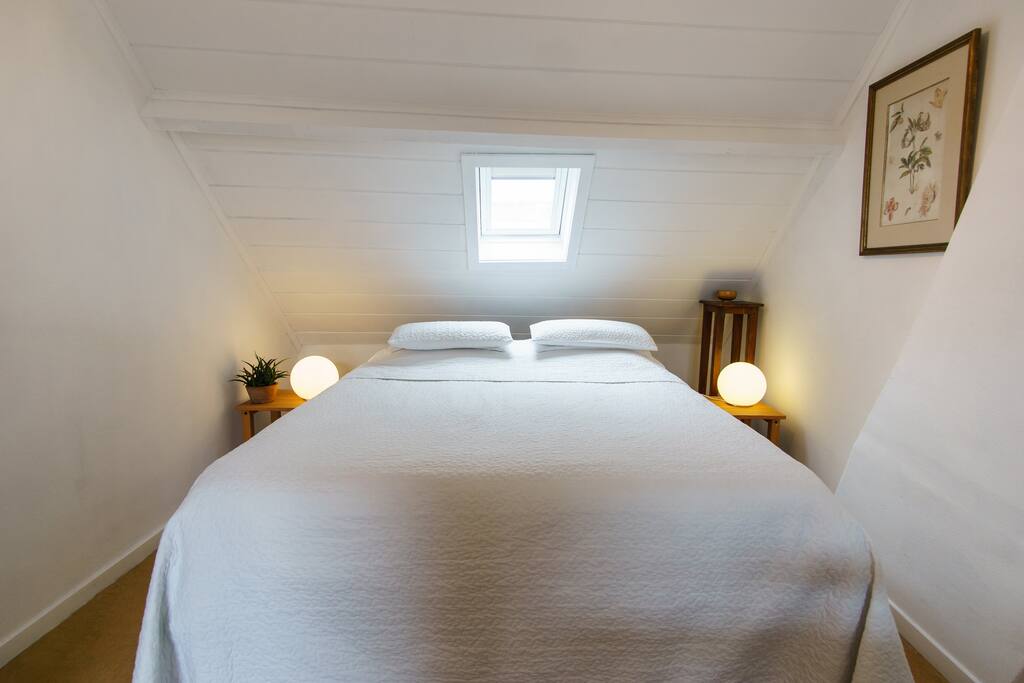 Kingsize double bed with luxury mattress.