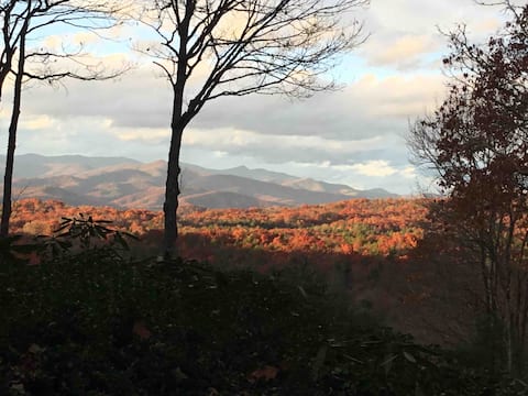 Popular Airbnb listing: Mountain View in Brevard