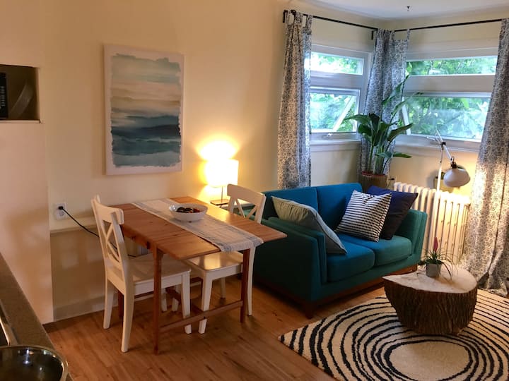 Cute little apartment :D