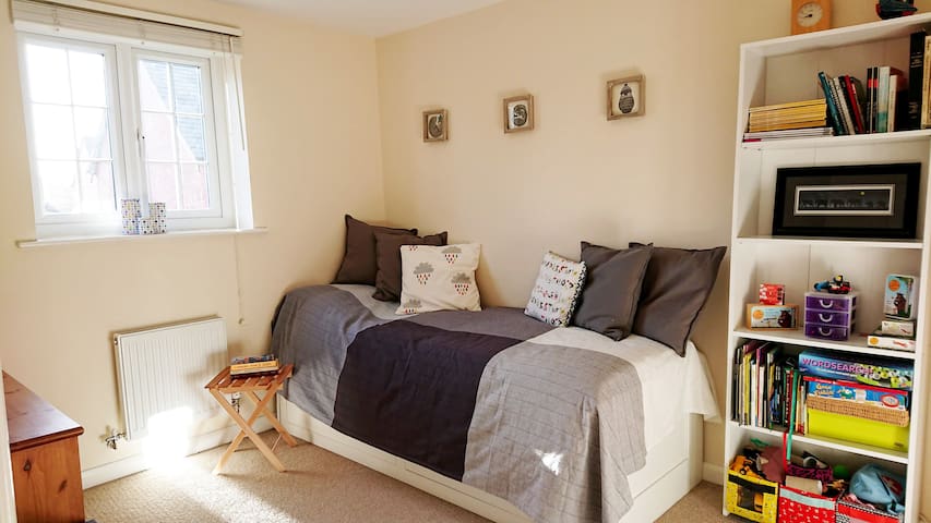 Beautiful Double Room with Private Bathroom