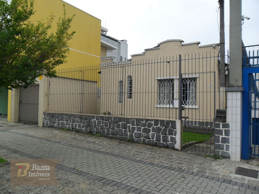 do lado da arena da baixada