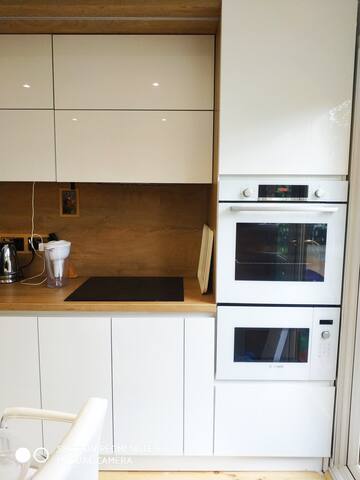 Welcome to our lovely house next to Victoria Park gallery image 5