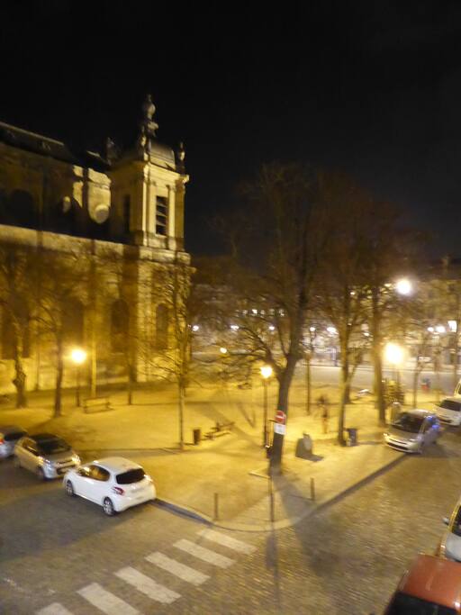 Superbe vue sur la Place Saint Louis