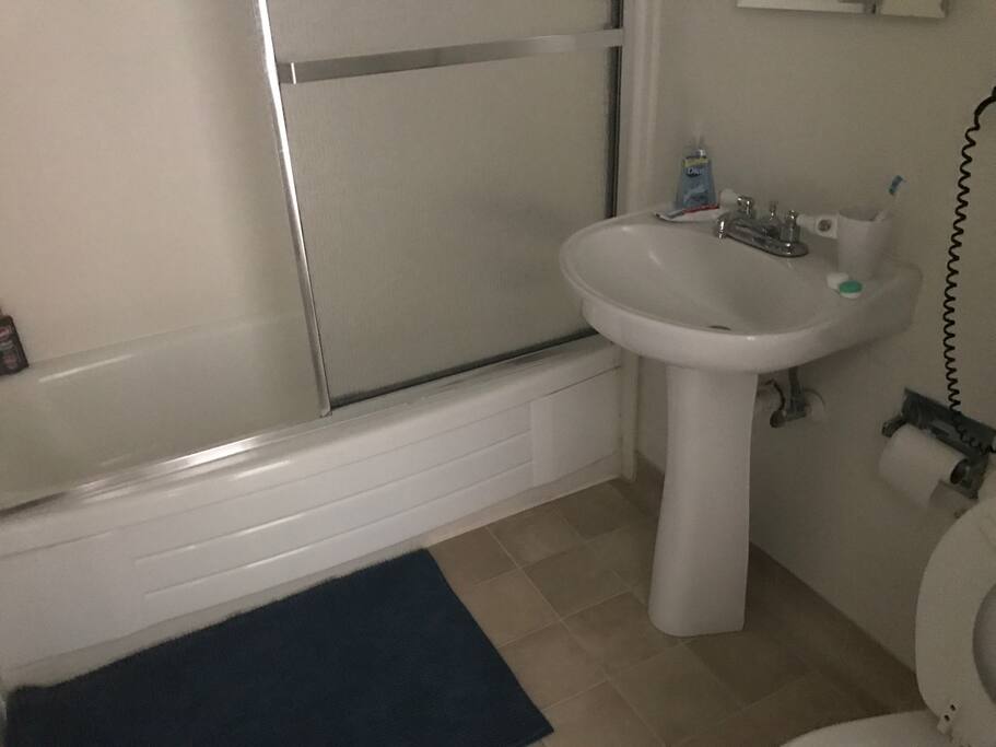 Please help keep the bathroom clean :-)