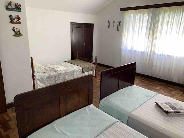 Საძინებელი 2 -  მაღლა