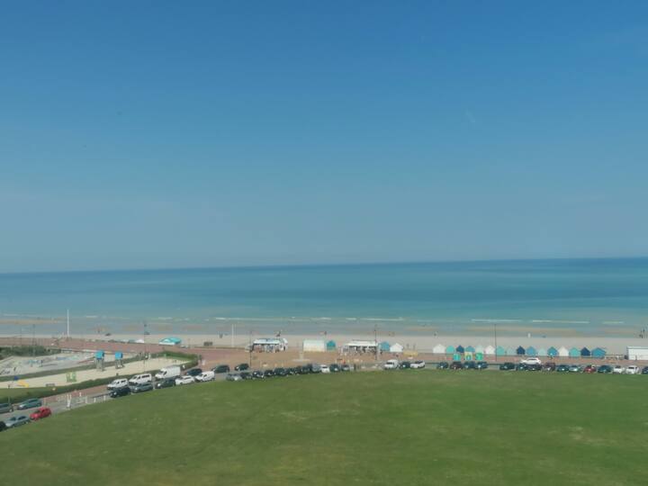 Studio vue mer Appartements à louer à Dieppe, Normandie, France Airbnb